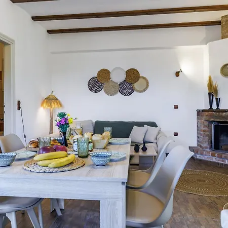 Glysteri - Like Comfort & Sea Views Апартаменты *