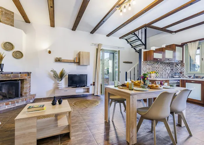 Glysteri - Like Comfort & Sea Views Szkópelosz